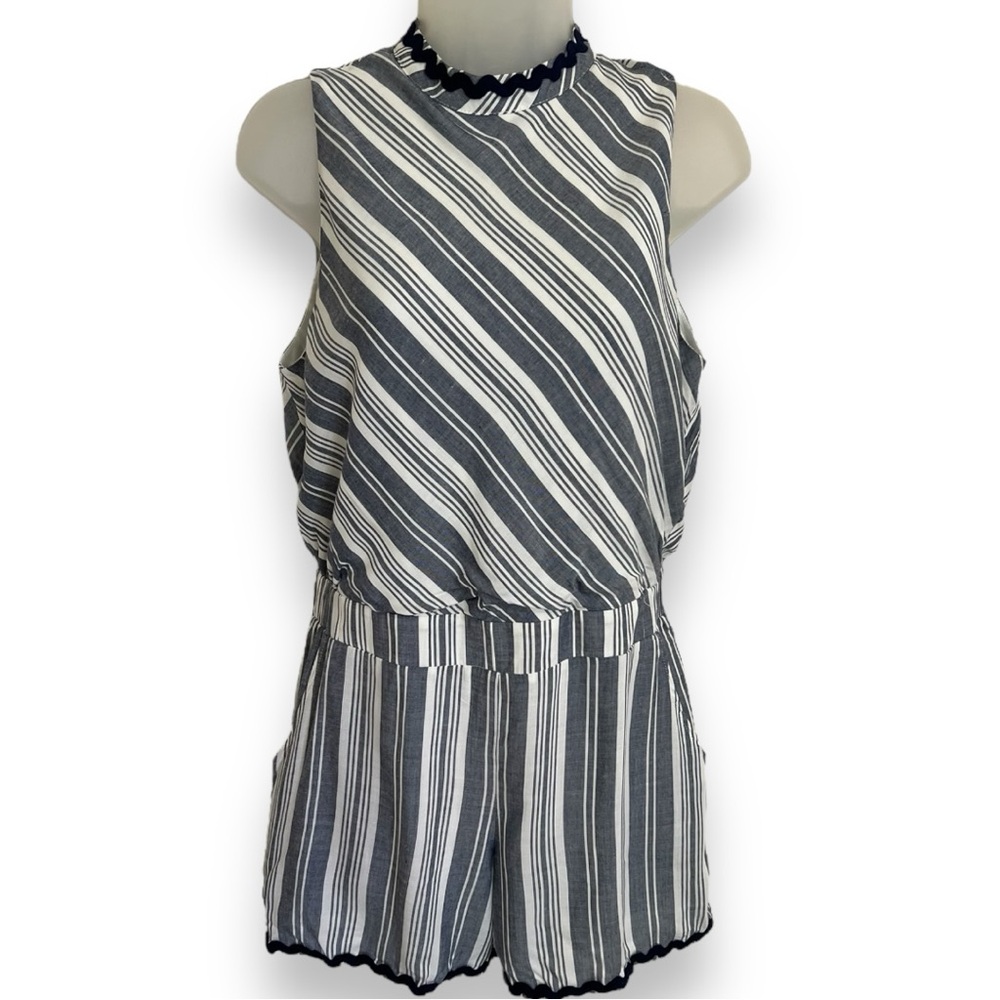 THML Striped Shorts Romper Sleeveless NWT Navy White Size Medium